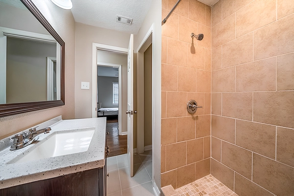 Coliving in Pasadena - Se Houston, Houston