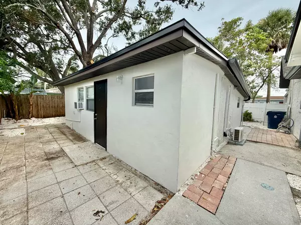 Coliving in Macfarlane Park - West Tampa, Tampa