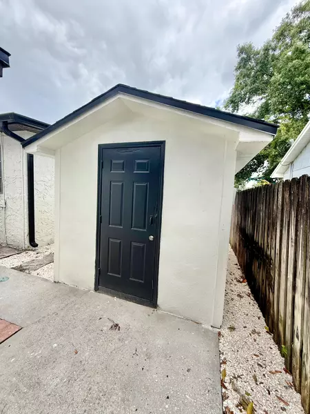 Coliving in Macfarlane Park - West Tampa, Tampa