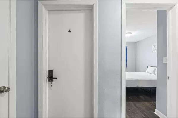 Coliving in Windy Hill - Southside, Jacksonville