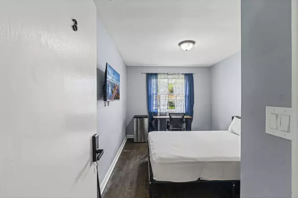 Coliving in Windy Hill - Southside, Jacksonville