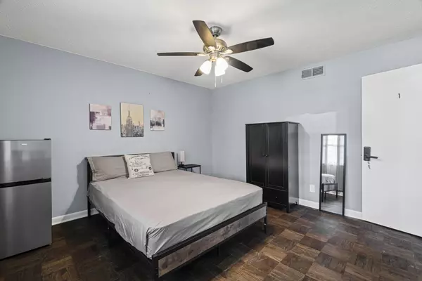 Coliving in Windy Hill - Southside, Jacksonville