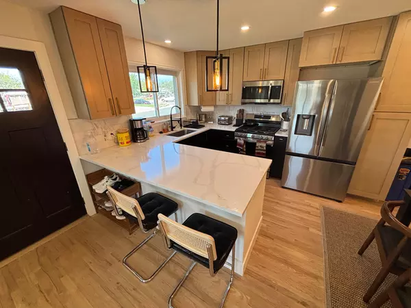 Coliving in Thornton - Outer Denver, Denver