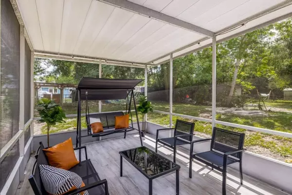 Coliving in Engelwood Park - East Orlando, Orlando