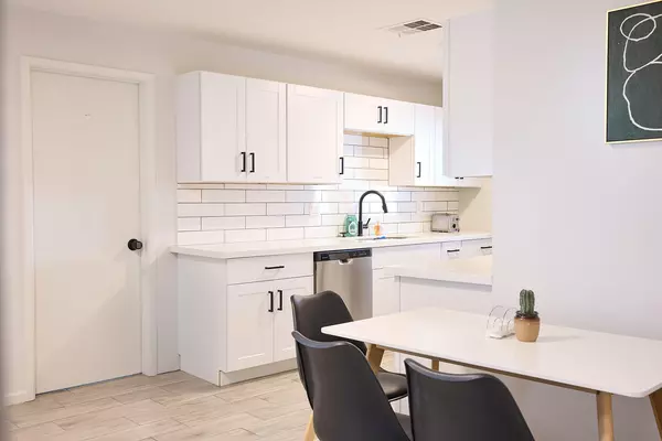 Coliving in Tempe - SE Valley, Phoenix