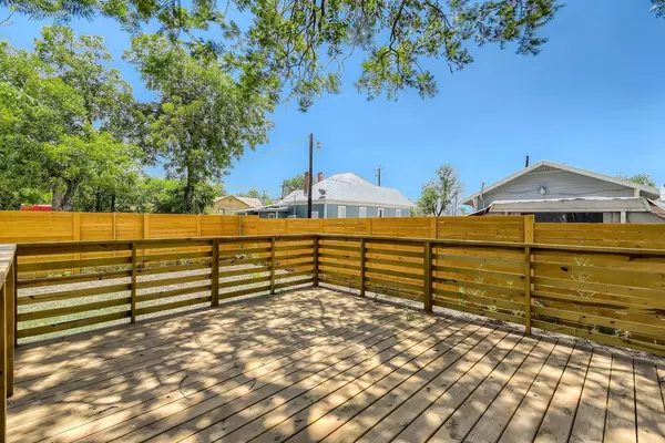 3 bedrooms apartment for rent in Dignowity Hill - East SATX, San Antonio