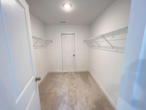 Coliving in Apex - Outer Triangle, Raleigh