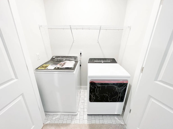 Coliving in Apex - Outer Triangle, Raleigh