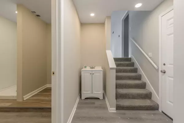 Coliving in Blue Springs - Outer KCMO, Kansas City