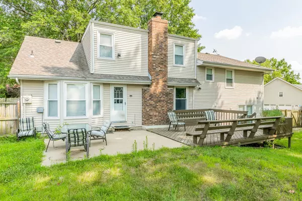 Coliving in Blue Springs - Outer KCMO, Kansas City