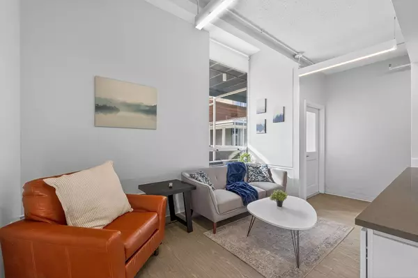 Coliving in South Plaza - KCMO, Kansas City