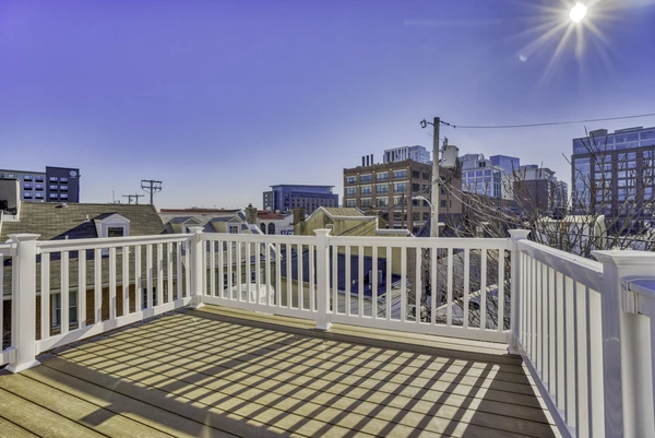 Coliving in Fells Point - Baltimore Metro Area, Washington DC