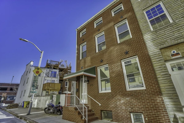 Coliving in Fells Point - Baltimore Metro Area, Washington DC