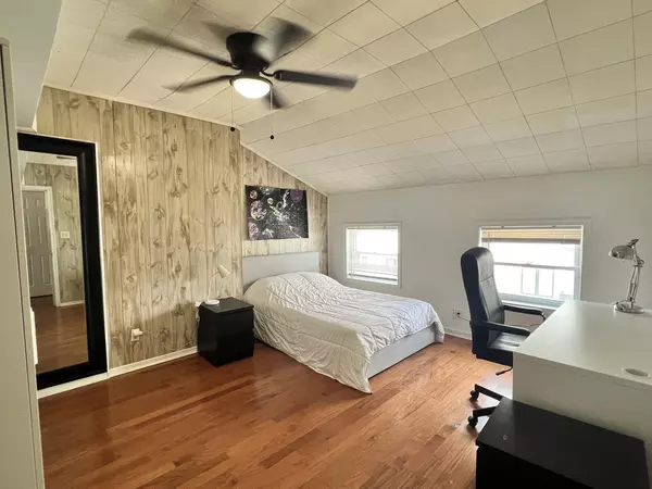 Coliving in Fells Point - Baltimore Metro Area, Washington DC