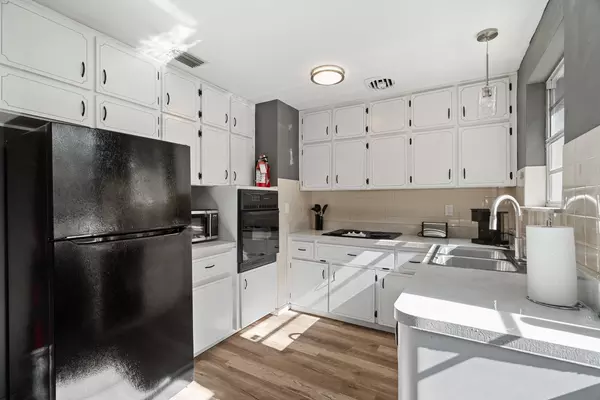 Coliving in Temple Terrace - North Tampa, Tampa