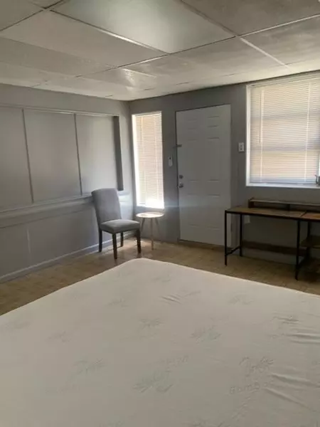 Coliving in Temple Terrace - North Tampa, Tampa