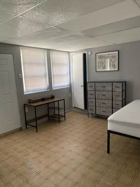Coliving in Temple Terrace - North Tampa, Tampa