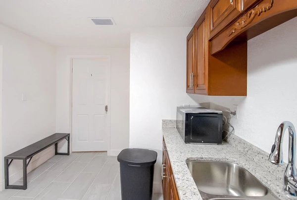 Coliving in Belmont Heights - East Tampa, Tampa