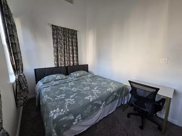 Coliving in Irving - Sw Dallas, Dallas