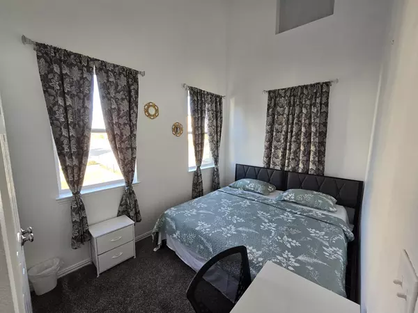 Coliving in Irving - Sw Dallas, Dallas