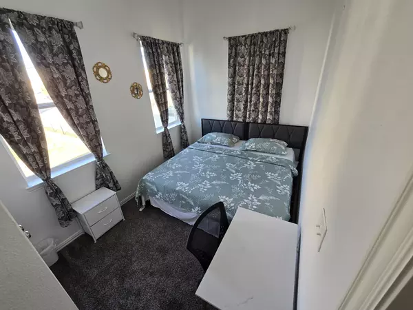 Coliving in Irving - Sw Dallas, Dallas