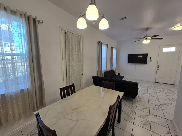Coliving in Irving - Sw Dallas, Dallas