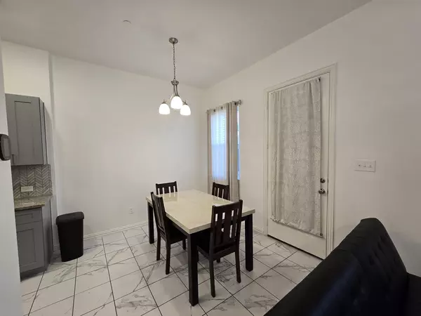 Coliving in Irving - Sw Dallas, Dallas