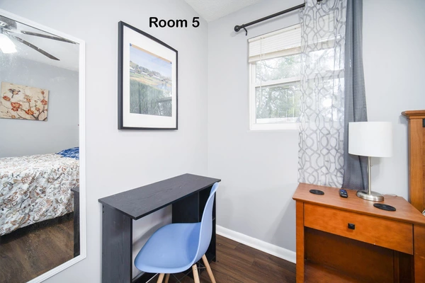 Coliving in Cedar Hills - Westside, Jacksonville