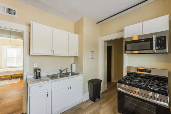 Coliving in Midtown-Westport - KCMO, Kansas City