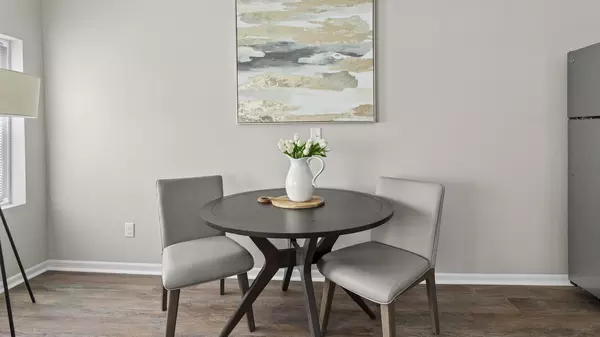 Coliving in Midtown-Westport - KCMO, Kansas City