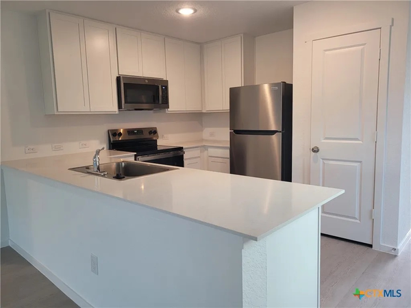 Coliving in San Marcos - South Austin, Austin