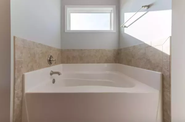 Coliving in Wilson's Mills - Outer Triangle, Raleigh