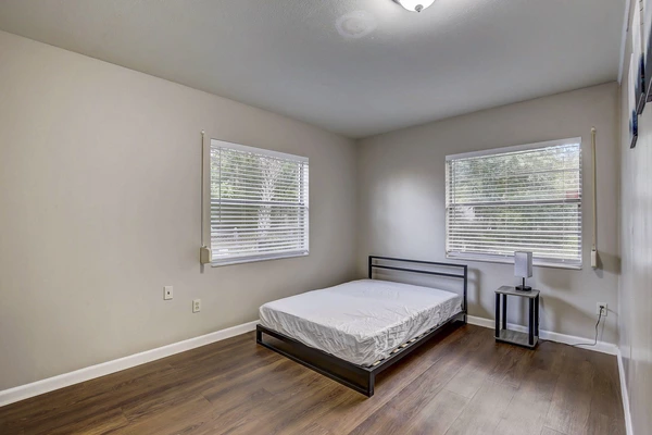 Coliving in Temple Terrace - North Tampa, Tampa