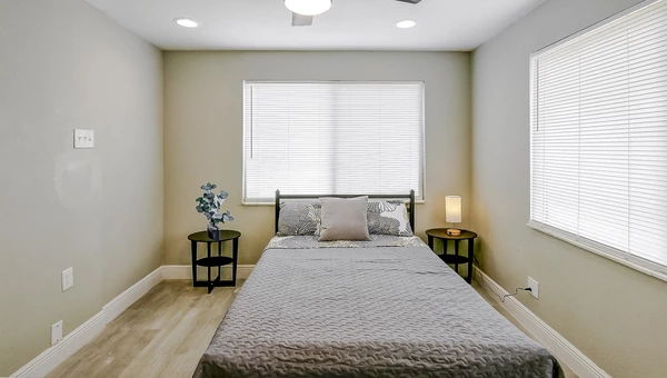 Coliving in Live Oaks Square - East Tampa, Tampa