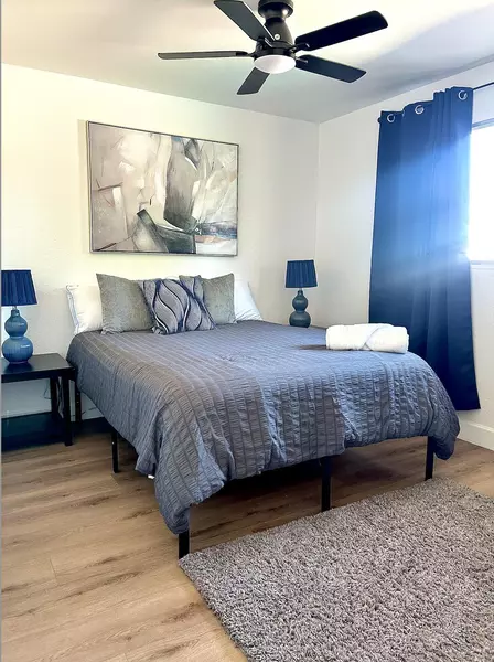 Coliving in Glendale - NW Valley, Phoenix