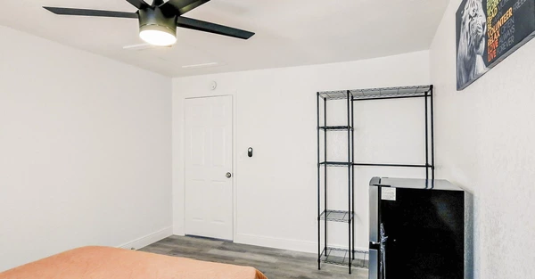 Coliving in Sulphur Springs - North Tampa, Tampa