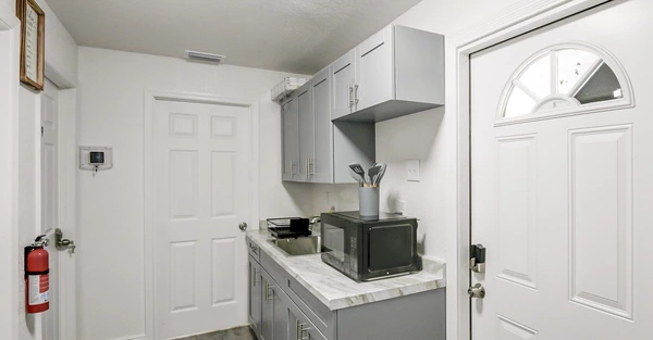 Coliving in Sulphur Springs - North Tampa, Tampa