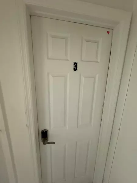 Coliving in Downtown St. Petersburg - Clearwater-St. Petersburg, Tampa