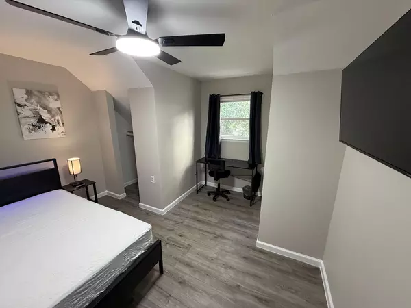 Coliving in Edgebrook - Se Houston, Houston