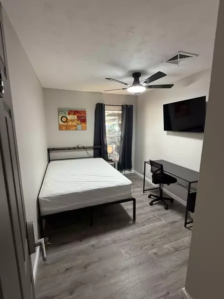 Coliving in Edgebrook - Se Houston, Houston