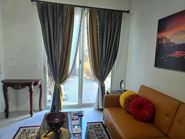 Coliving in Queen Creek - SE Valley, Phoenix