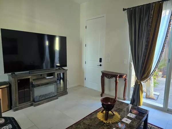 Coliving in Queen Creek - SE Valley, Phoenix