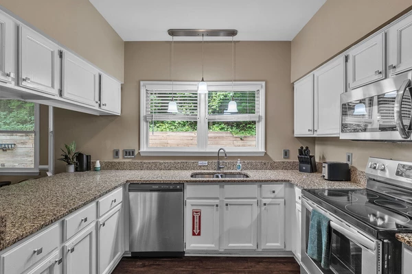 Coliving in Coulwood West - West Charlotte, Charlotte