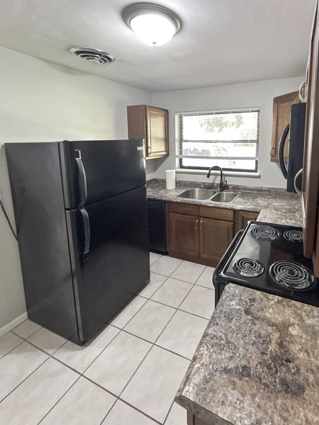 Coliving in Engelwood Park - East Orlando, Orlando
