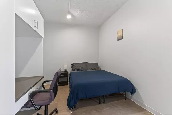 Coliving in South Plaza - KCMO, Kansas City