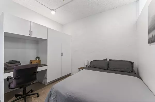 Coliving in South Plaza - KCMO, Kansas City