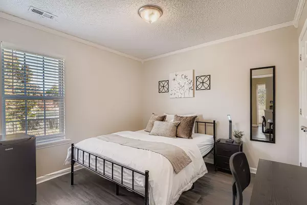 Coliving in Derita / Statesville - North Charlotte, Charlotte