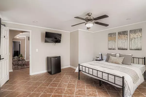 Coliving in Derita / Statesville - North Charlotte, Charlotte