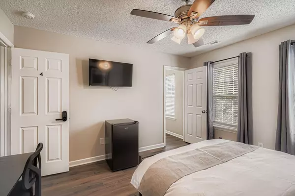 Coliving in Derita / Statesville - North Charlotte, Charlotte