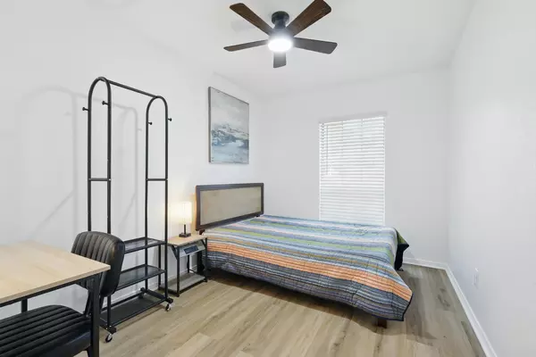 Coliving in DeSoto - Sw Dallas, Dallas